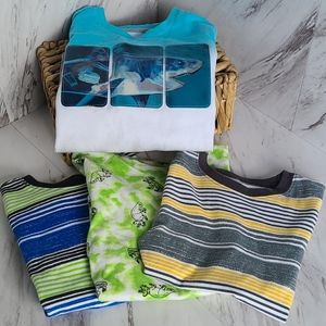 4 Short Sleeve T Shirts